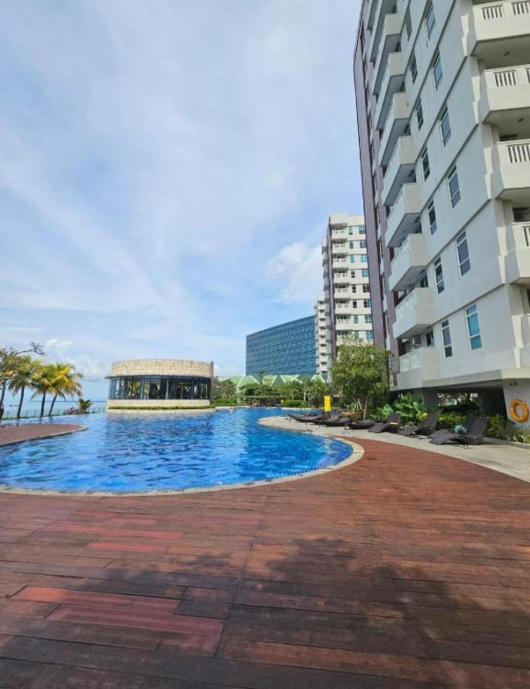 1br New At Borneo Bay Apartemen *